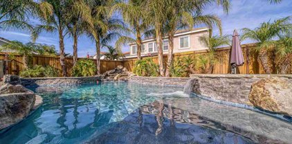 557 Belmont Ct, Brentwood