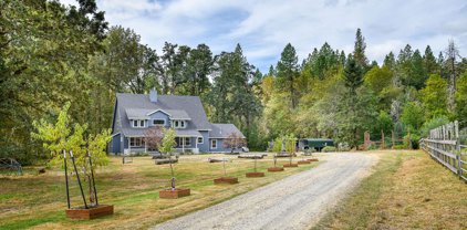 24254 SUTTLE RD, Veneta