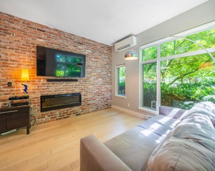 262 Salter Street Unit 111, New Westminster