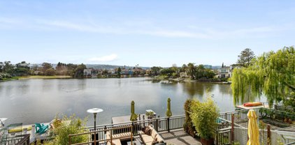 15 Spinnaker PL, Redwood Shores