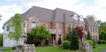 17 Olde Hickory Path, Westborough