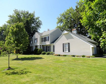 1010 W Fabyan Parkway, Geneva