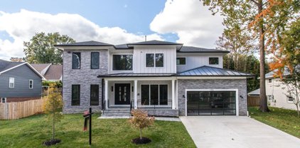 1456 Wasp Ln, Mclean