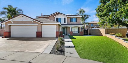 2389 Vivian Circle, Corona