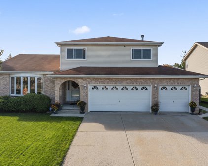 612 Newman Court, Romeoville