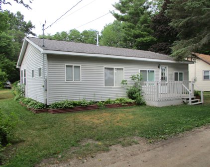 1020 Adams Street, Stanton
