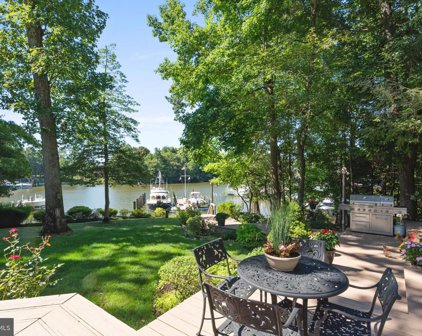 854 S Holly  S Drive, Annapolis