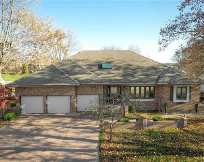 4494 SW Bowsprit Drive, Lee's Summit