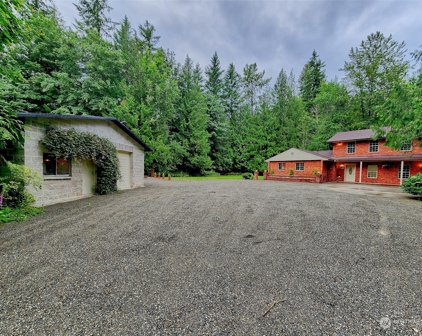 25424 350th Avenue SE, Ravensdale