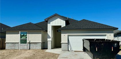 2113 Meandering Oaks Drive, Corpus Christi