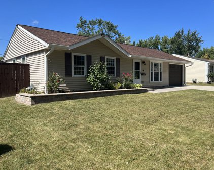 604 Newberry Drive, Streamwood