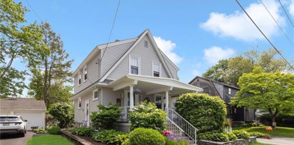 15 Coombs  Street, East Providence