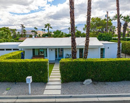 1075 E Olive Way, Palm Springs