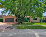 3905 Sw 125th Ave, Miami image