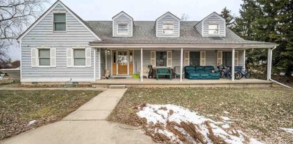 11025 16 1/2 Mile, Sterling Heights