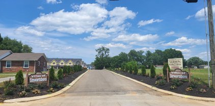 203 Longfellow Ln, Smyrna