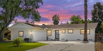 923 Baldwin, Bakersfield