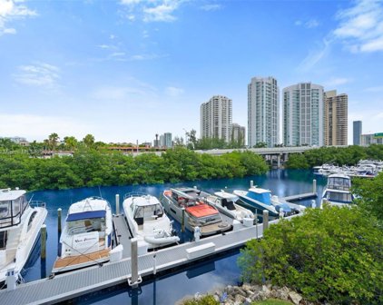 3575 Mystic Pointe Dr, 16, Aventura