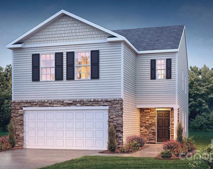 1121 37th Ave Ne Lane, Hickory