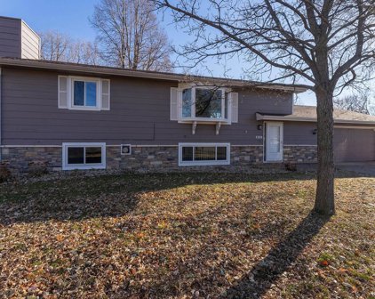 4508 S Ash Grove Ave, Sioux Falls
