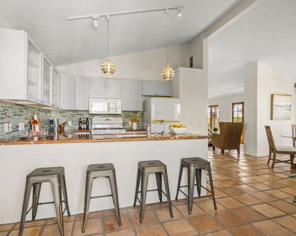 1225 E Cota Street Unit B, Santa Barbara