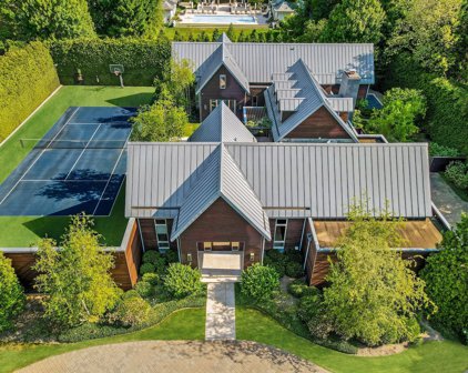 111 Woodley Road, Winnetka