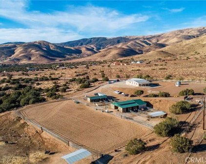 7630 Hierba Road, Agua Dulce