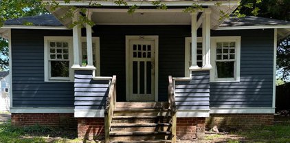 240 Johnson Park, Holly Springs