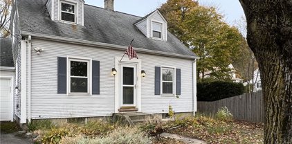 65 Roger Williams Avenue, East Providence