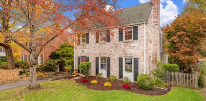 4896 Chevy Chase Blvd, Chevy Chase