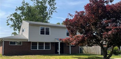 1302 Andover Road, Henrico