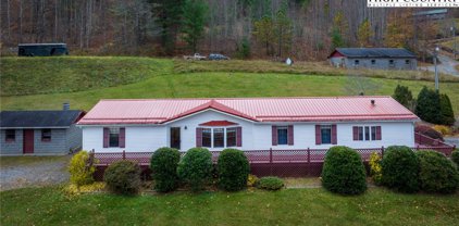 385 Old Buffalo Road, West Jefferson