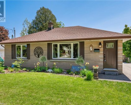 5 SUMAC Place, Guelph