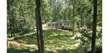 488 Twin Springs Nw Road, Atlanta