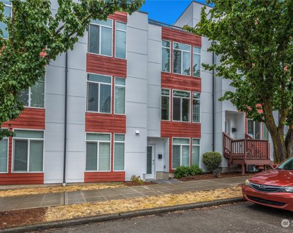 412 NE 73rd Street, Seattle