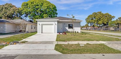 1200 Giller Ave, Mangonia Park