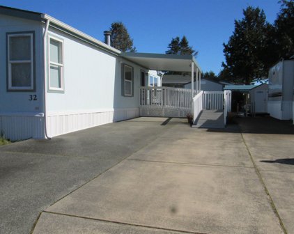 650 E Washington, Crescent City