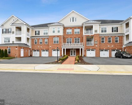 21025 Rocky Knoll Sq Unit #204, Ashburn