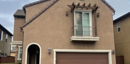 9009 S Calvin Way, Inglewood