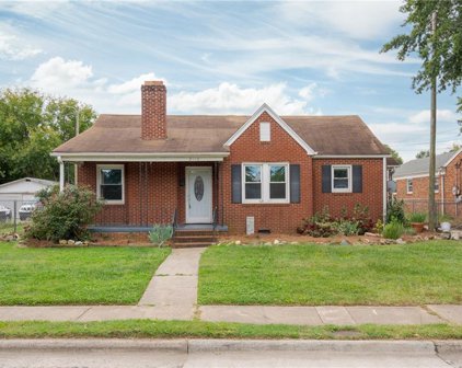 2110 E Green Drive, High Point