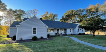 527 Woodmont Lane, Warsaw