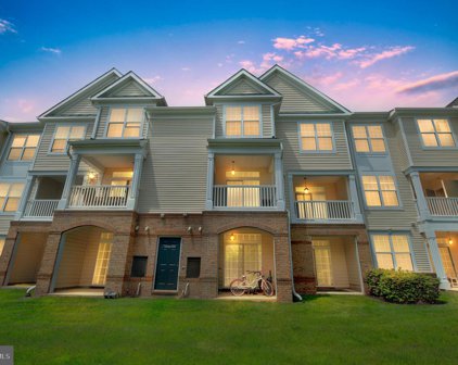 43920 Hickory Corner Ter Unit #107, Ashburn