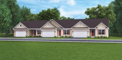 635 Basswood Ln Unit #88, Hanover