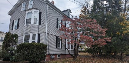 138 Waite Avenue 140, Cranston