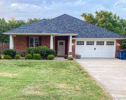 1208 Magnolia Drive, Ada
