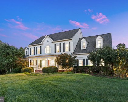 19100 Peale Ln, Leesburg