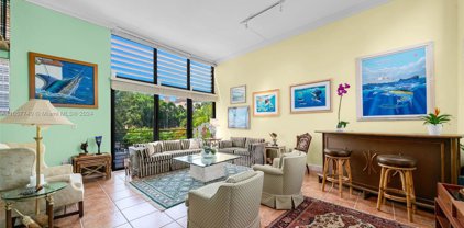 205 E Enid Drive Unit #32, Key Biscayne