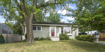 29 Amherst Road, Toms River