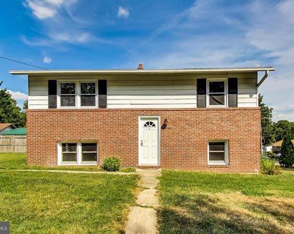 8065 1st   Street, Severn