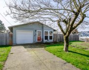 197 SW Rainbow Av image